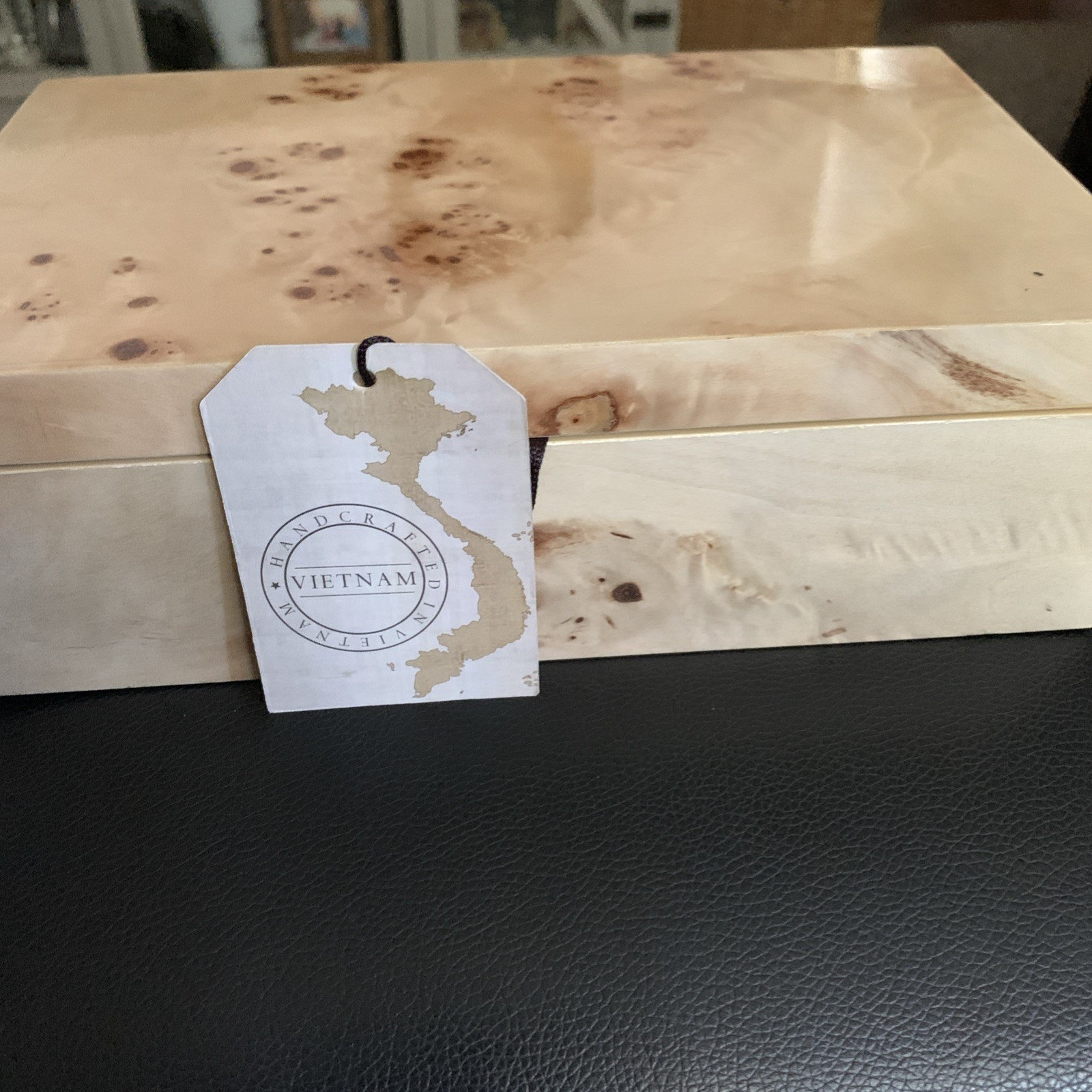 NWT Wood Box Handcrafted in Vietnam 10×6 inches