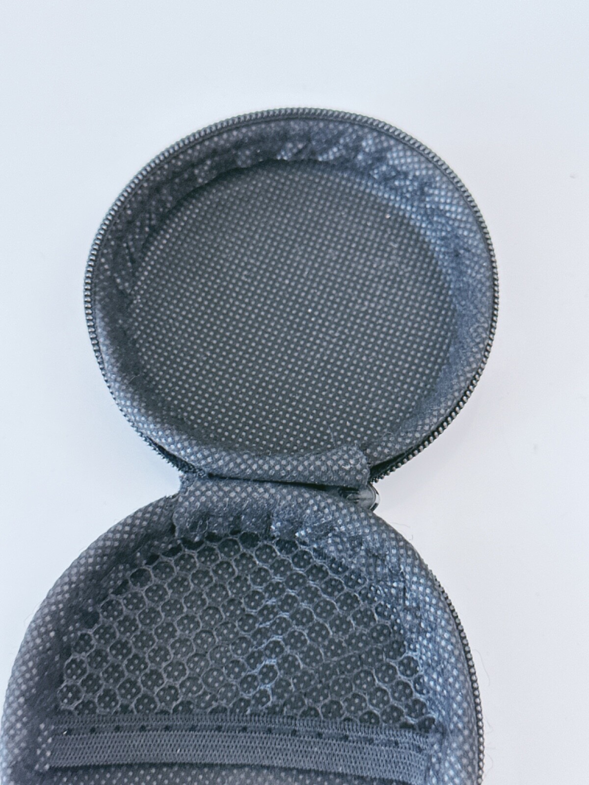 Travel Earbud Coin Small Jewlery Accessory Round Organizer Case Container Box