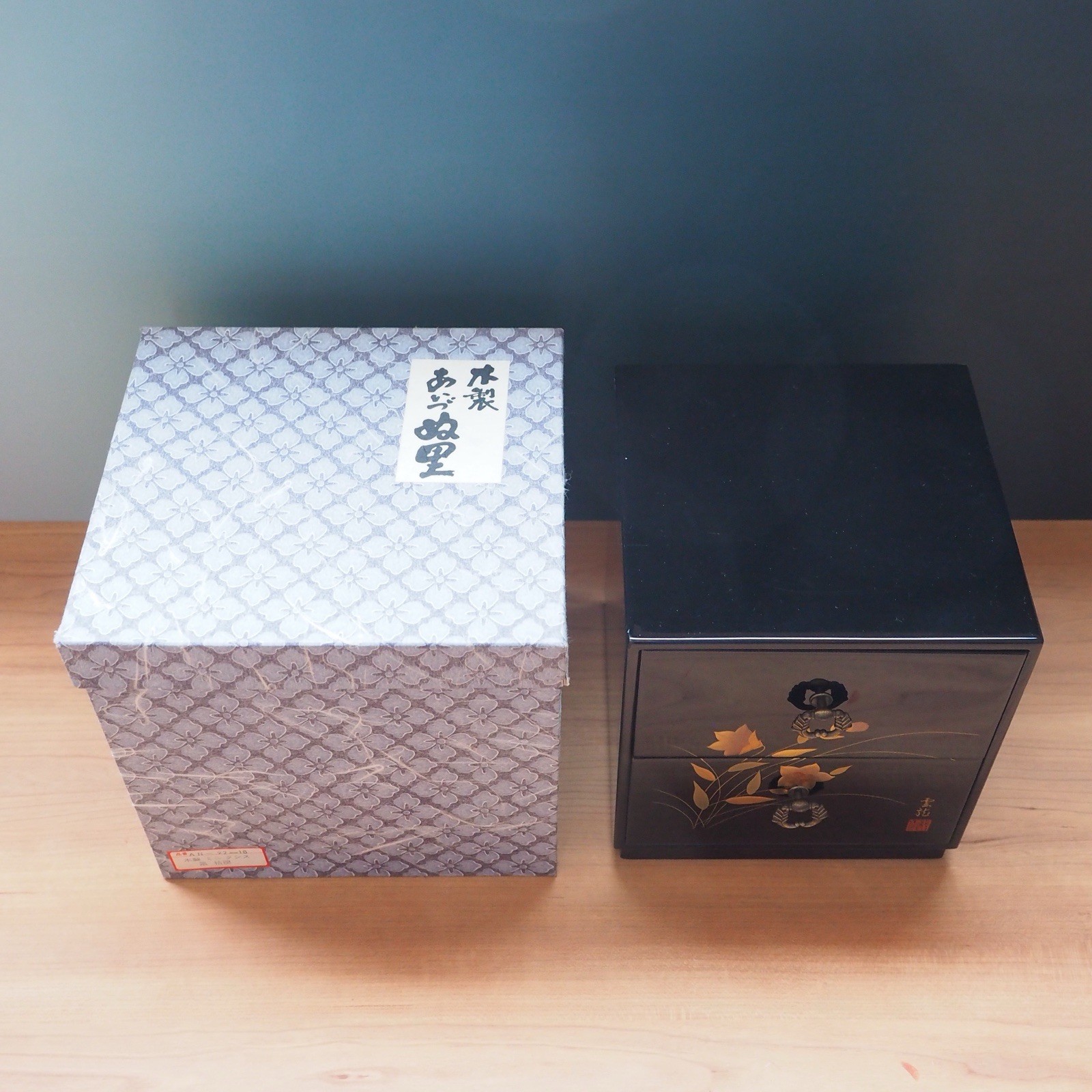 Japanese Shikkou Lacquer Mini Chest Tansu Drawer Gold Flower Floral Jewelry Case