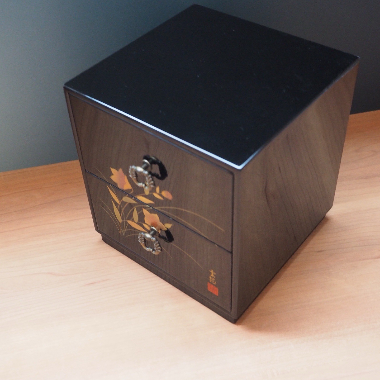 Japanese Shikkou Lacquer Mini Chest Tansu Drawer Gold Flower Floral Jewelry Case