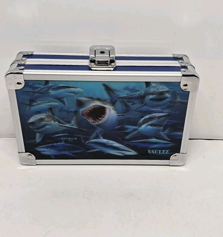 Vaultz Shark Lockbox with Key 8.25×5.5 Security Box Lock Box Pencil Case