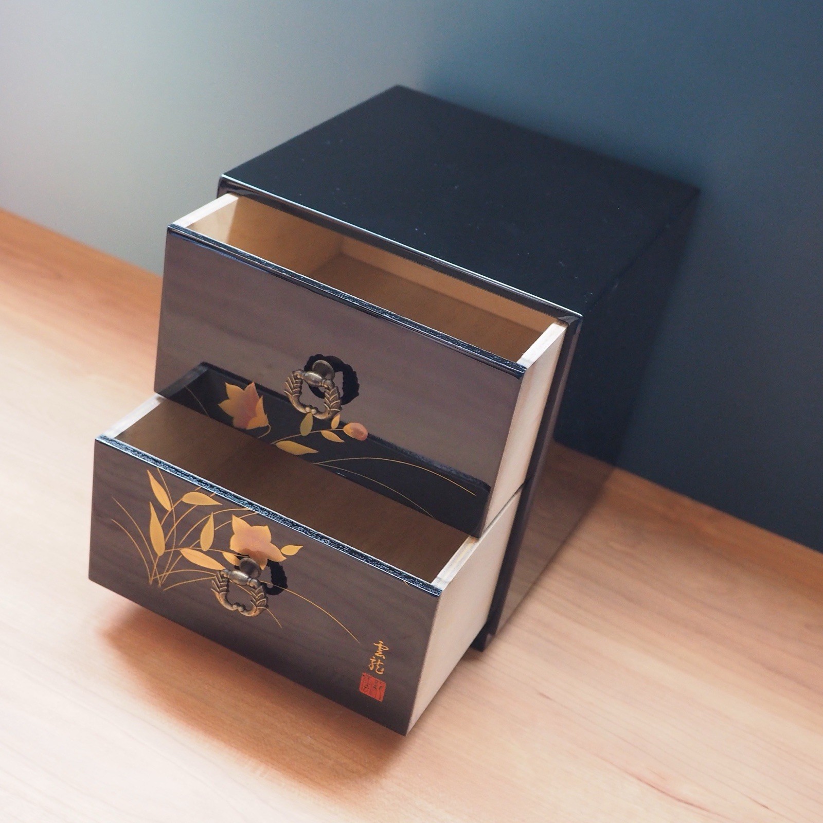 Japanese Shikkou Lacquer Mini Chest Tansu Drawer Gold Flower Floral Jewelry Case