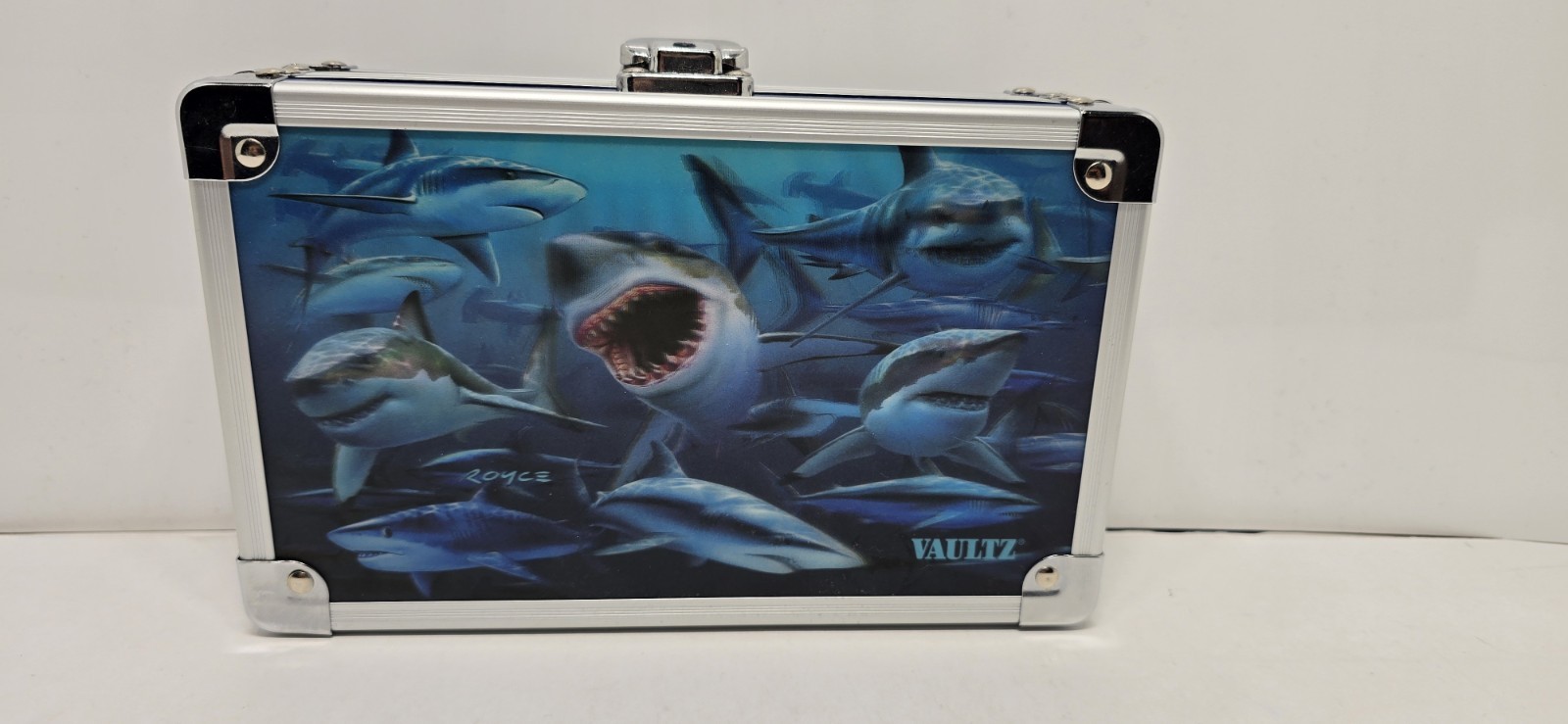 Vaultz Shark Lockbox with Key 8.25×5.5 Security Box Lock Box Pencil Case