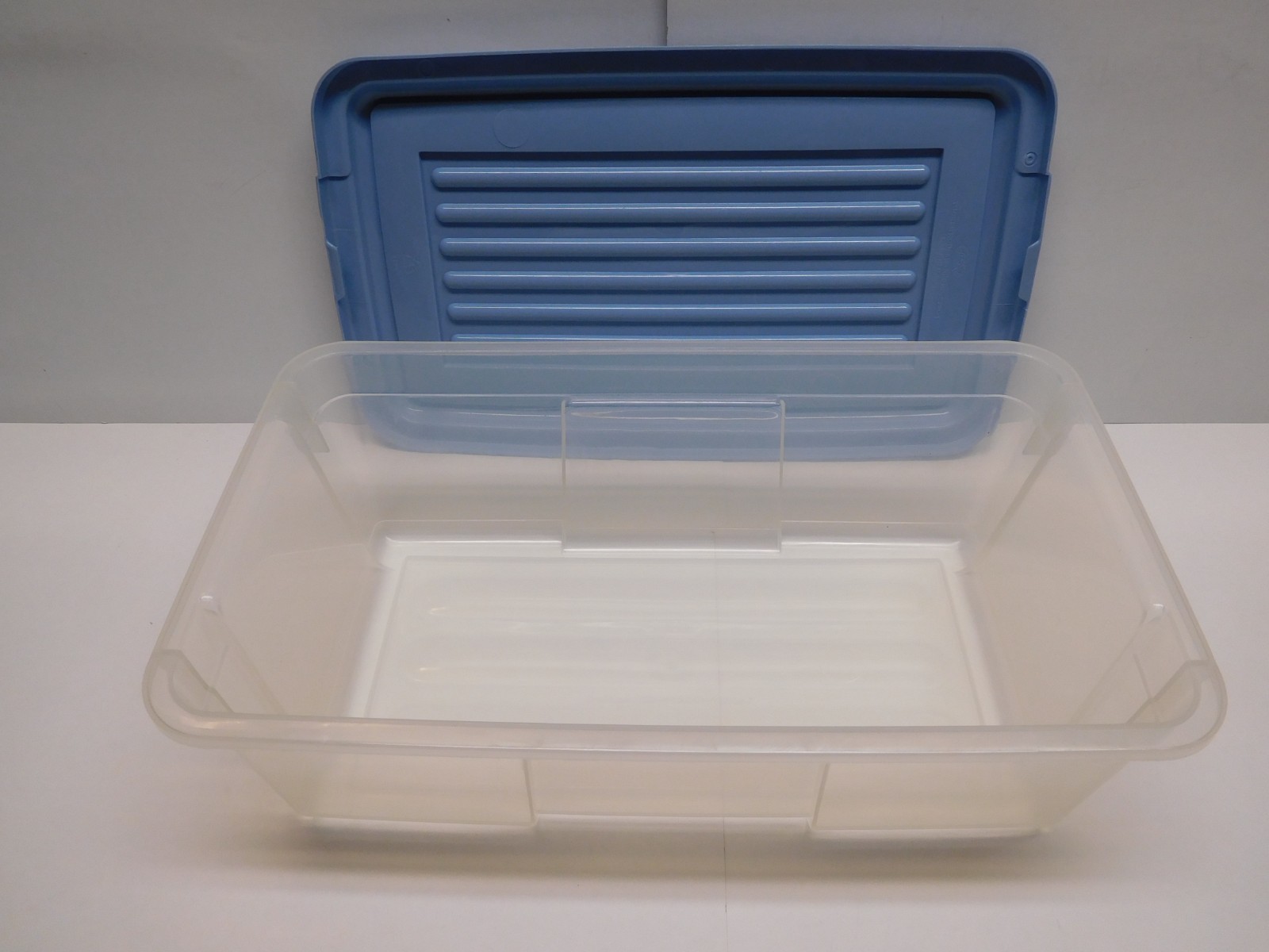 Vtg 1990 Rubbermaid Keepers 19.5 Qt Clear Box Storage Container 0100 -Plus BONUS