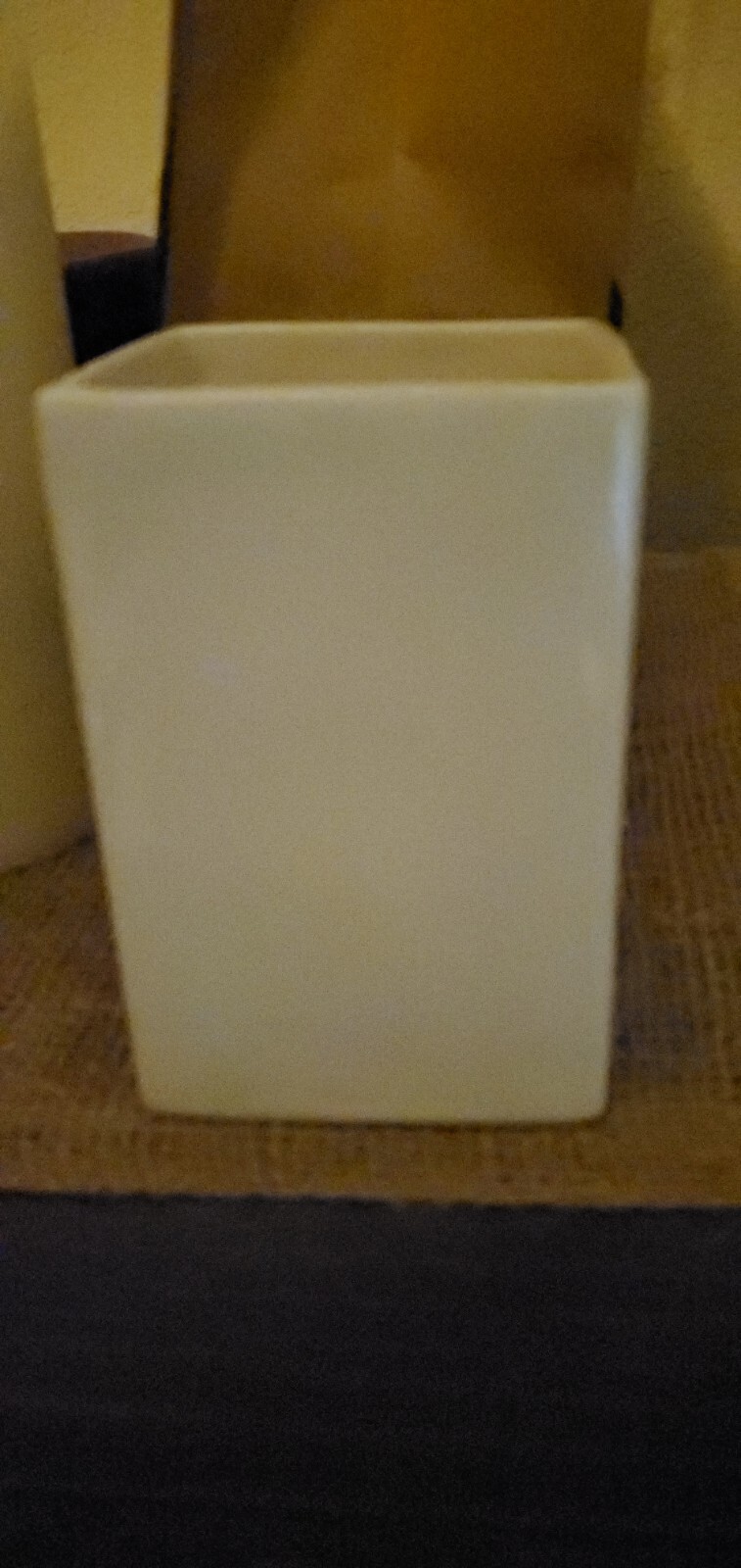 Huntington Home Desk Decor Pencil Holder Brand New