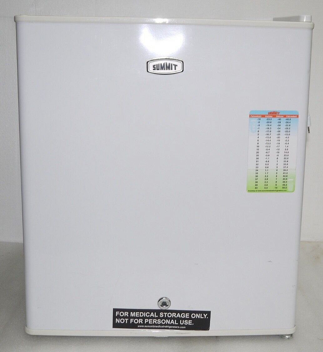 Summit FFAR22LW Compact All-Refrigerator 20.5&Prime; H x 17.38&Prime; W x 19.0&Prime; D New