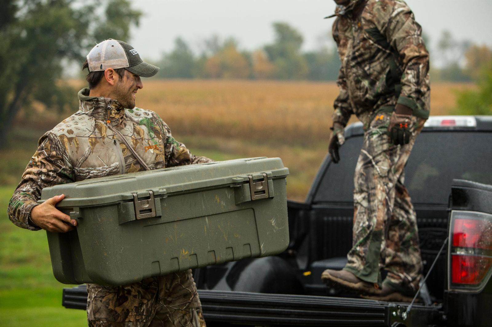 Sportsmans Trunk 27-Gal Heavy Duty Lockable Wheeled Storage Box Angler Hunter Br