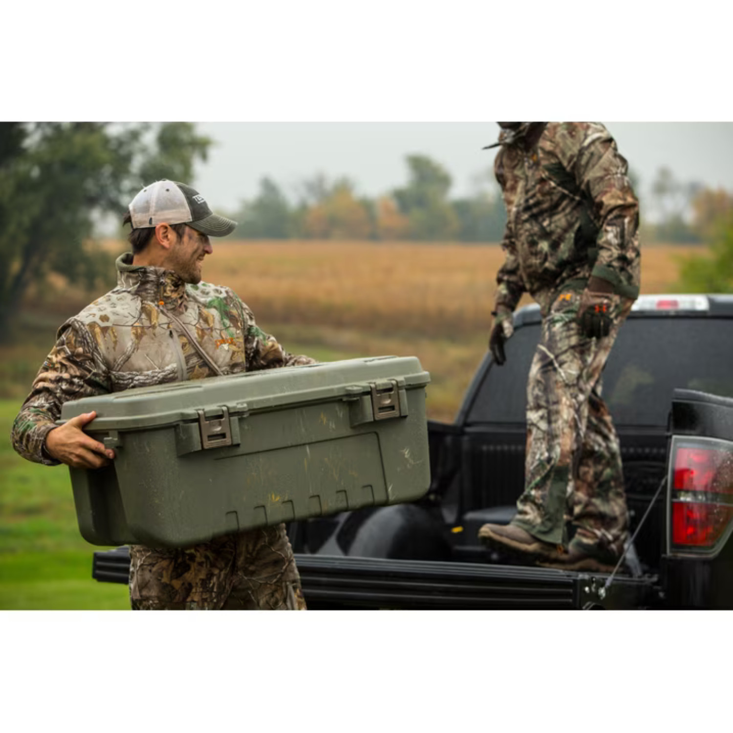 Plano Sportsman&rsquo;s Trunk, Smoke, 27-Gallon Lockable Storage Box