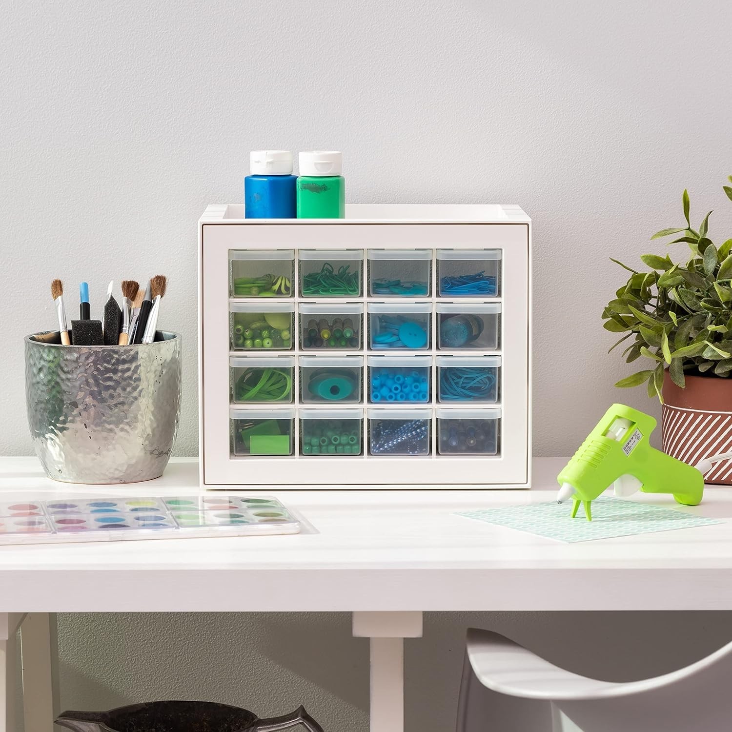 Efficient 16-Drawer Plastic Organizer for Small Parts – Ideal for All Uses