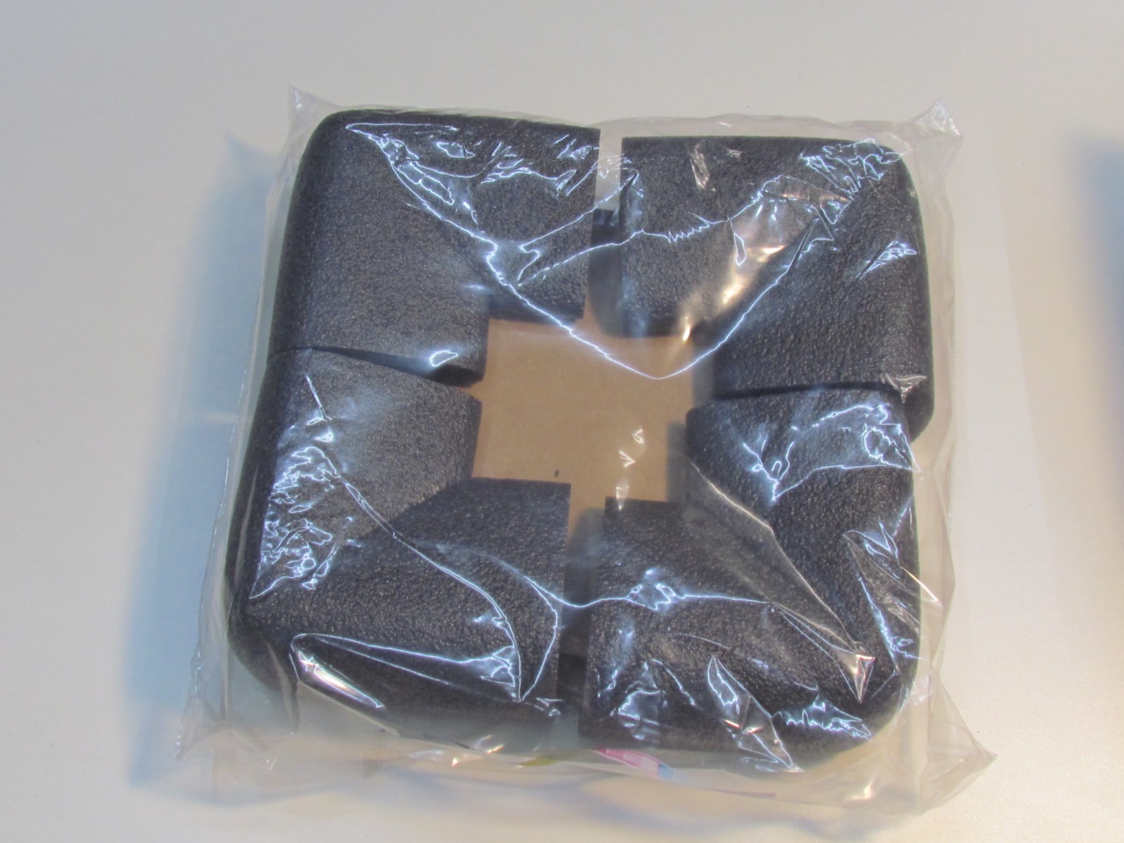 Foam Corner Protectors 4 count ideal for protecting pictures and tvs packing