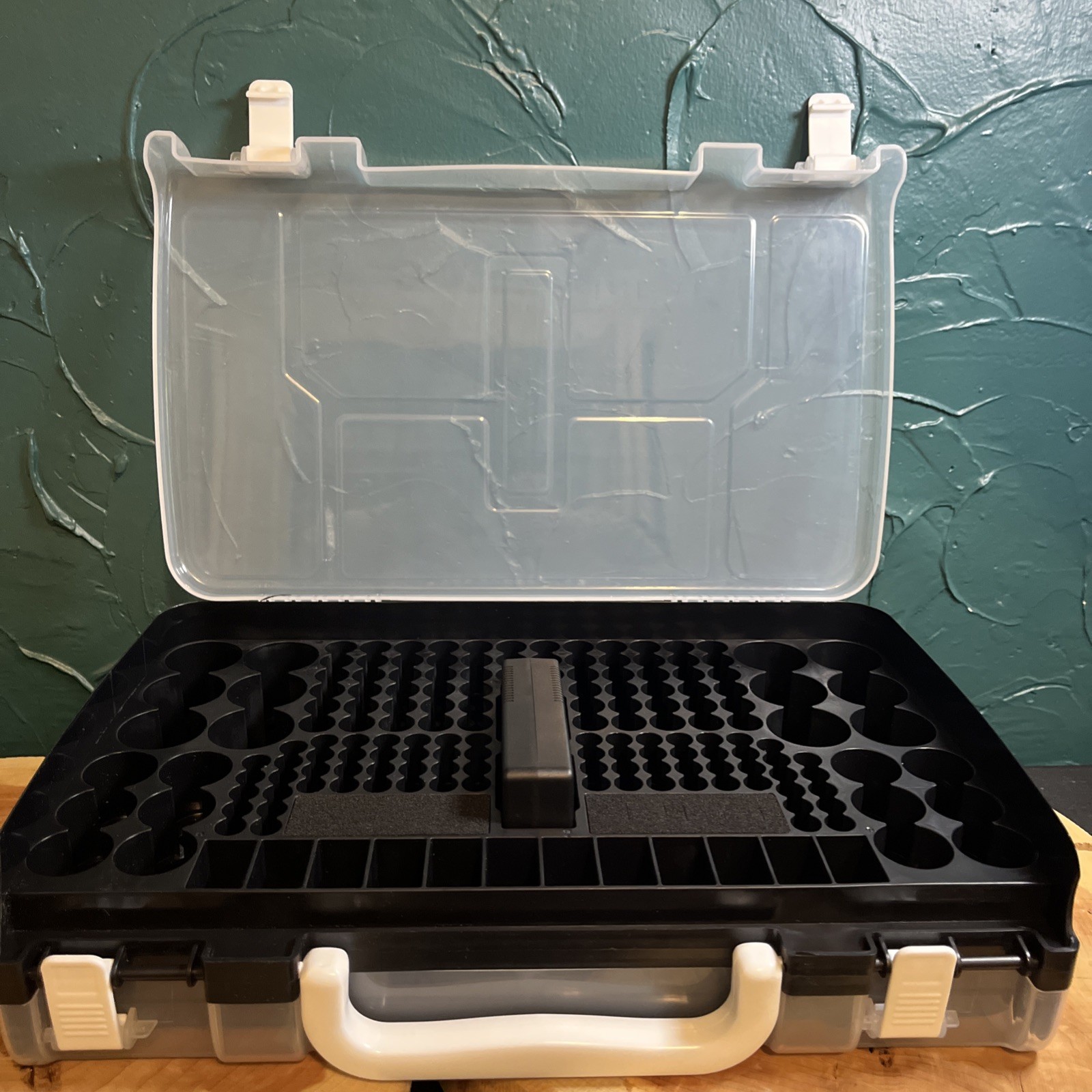 Double Sided Plastic Battery Storage Box With Battery Tester.