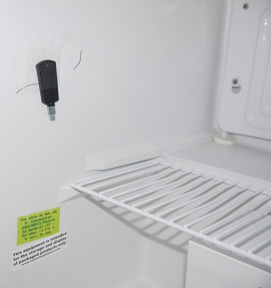 Summit FFAR22LW Compact All-Refrigerator 20.5&Prime; H x 17.38&Prime; W x 19.0&Prime; D New