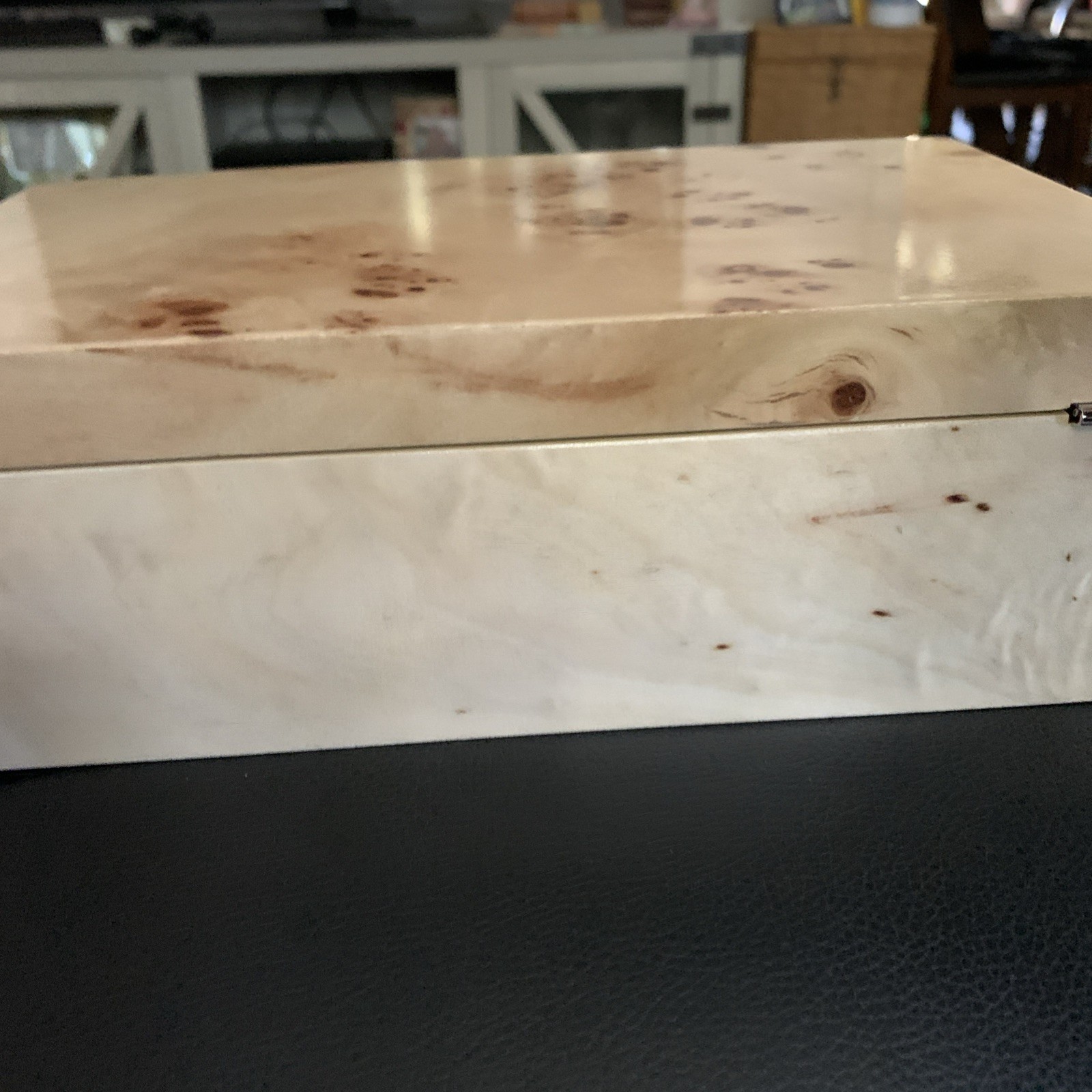 NWT Wood Box Handcrafted in Vietnam 10×6 inches