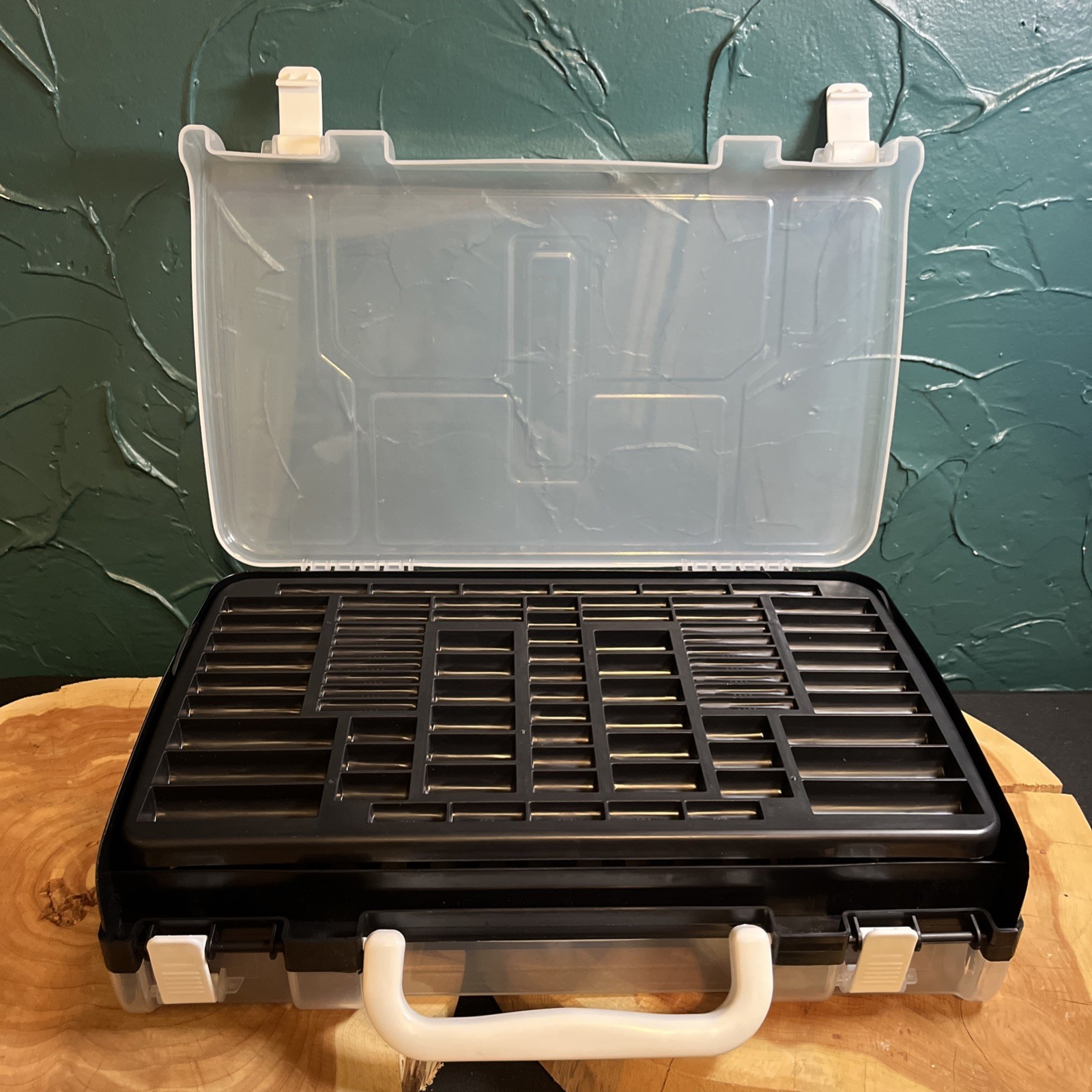 Double Sided Plastic Battery Storage Box With Battery Tester.