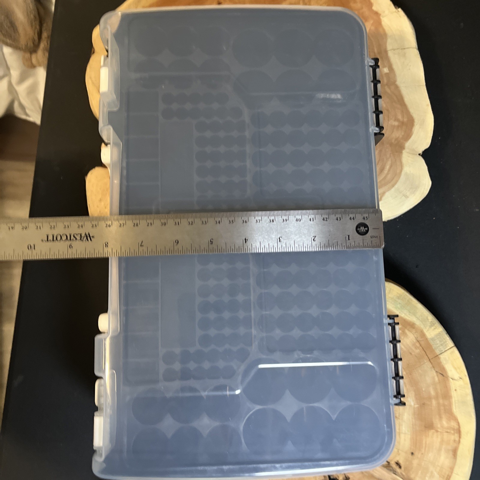 Double Sided Plastic Battery Storage Box With Battery Tester.