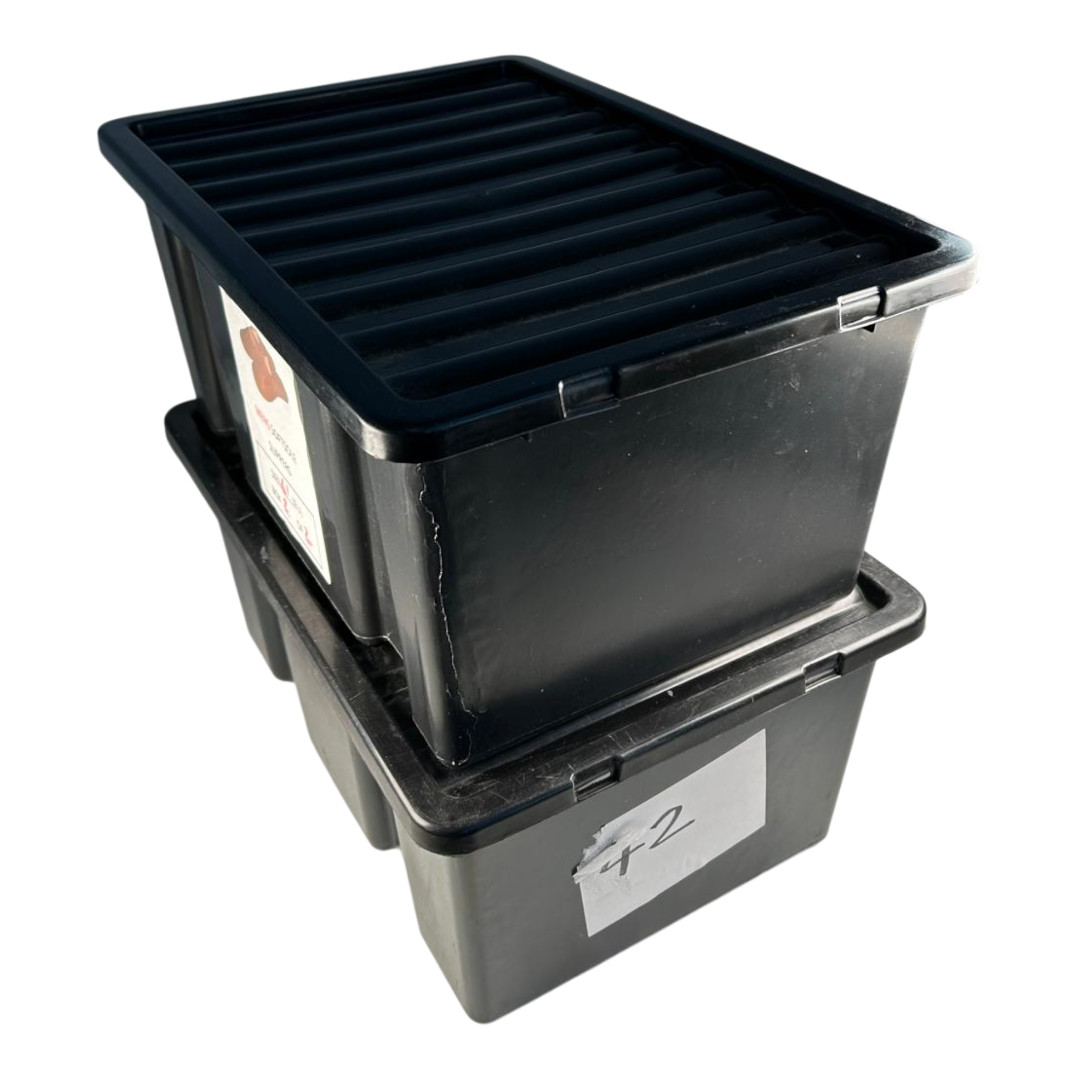 10 x Tall Plastic Storage Boxes + Lids 20L Stackable Value Nesting Bins Used
