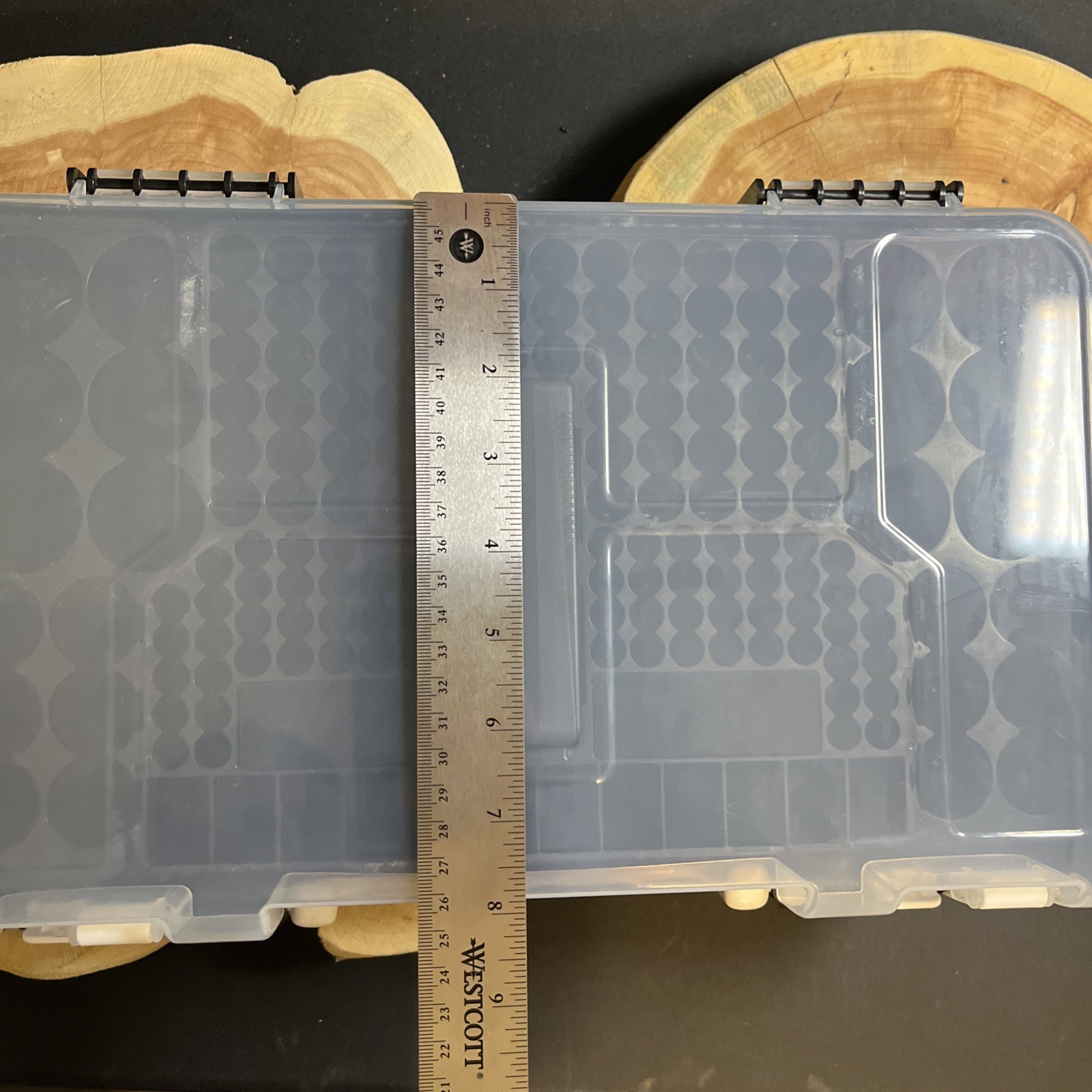 Double Sided Plastic Battery Storage Box With Battery Tester.