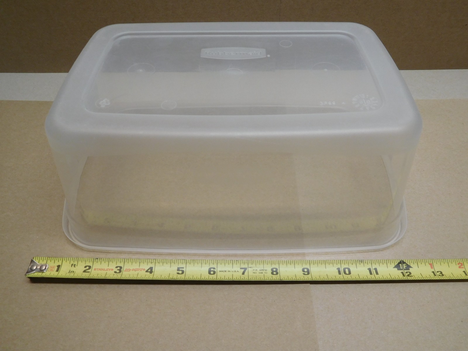 (Lot of 2) Rubbermaid Clever Store 6.5 Qt Rectangular Storage Containers — 2008