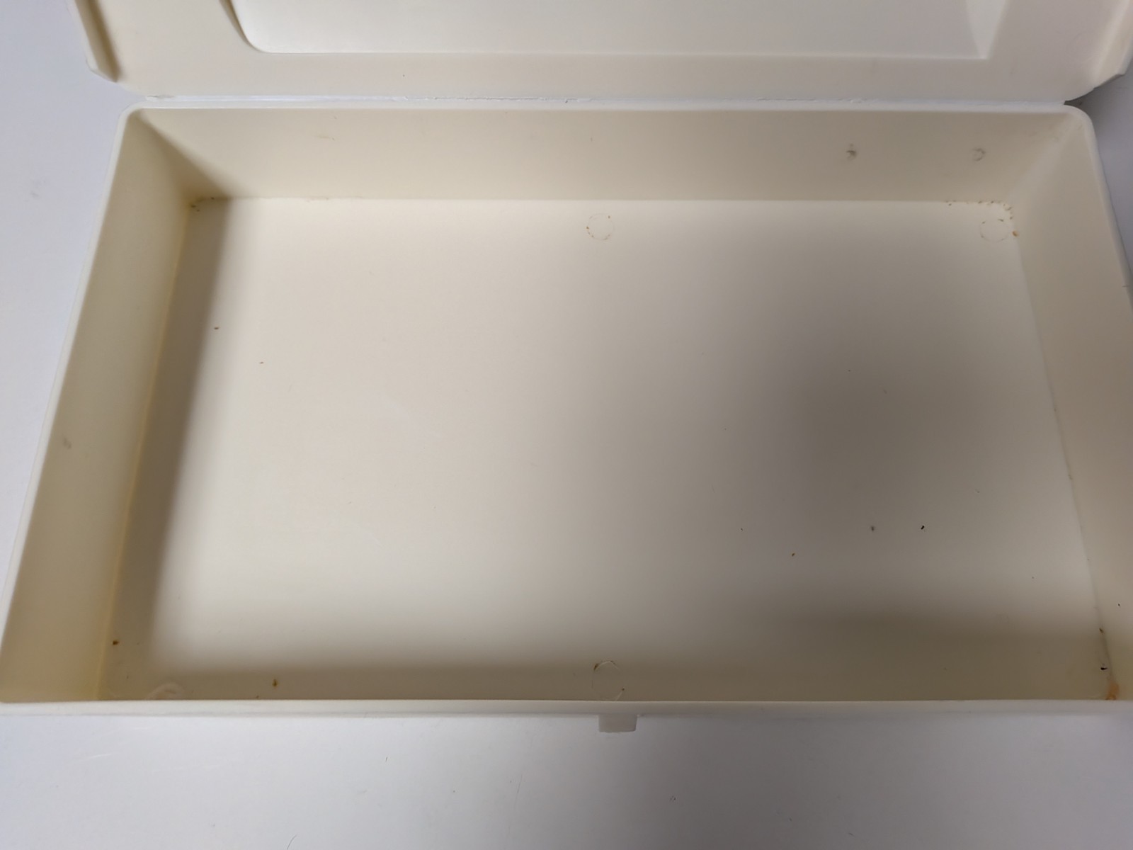 Vintage Energizer Bunny Battery Organizer Case Tray & Radio Shack Battery Tester
