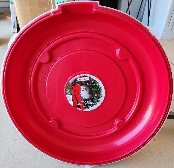 LOCAL PICK UP ONLY! Sterilite Plastic 24&Prime; Wreath Storage Container Red BRAND NEW